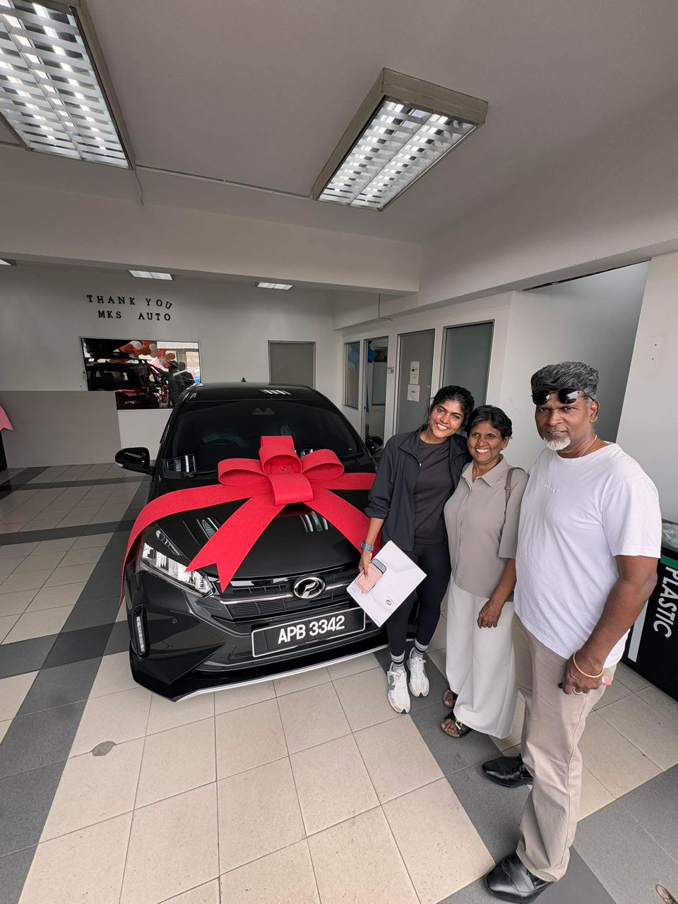 Serahan kereta customer 1