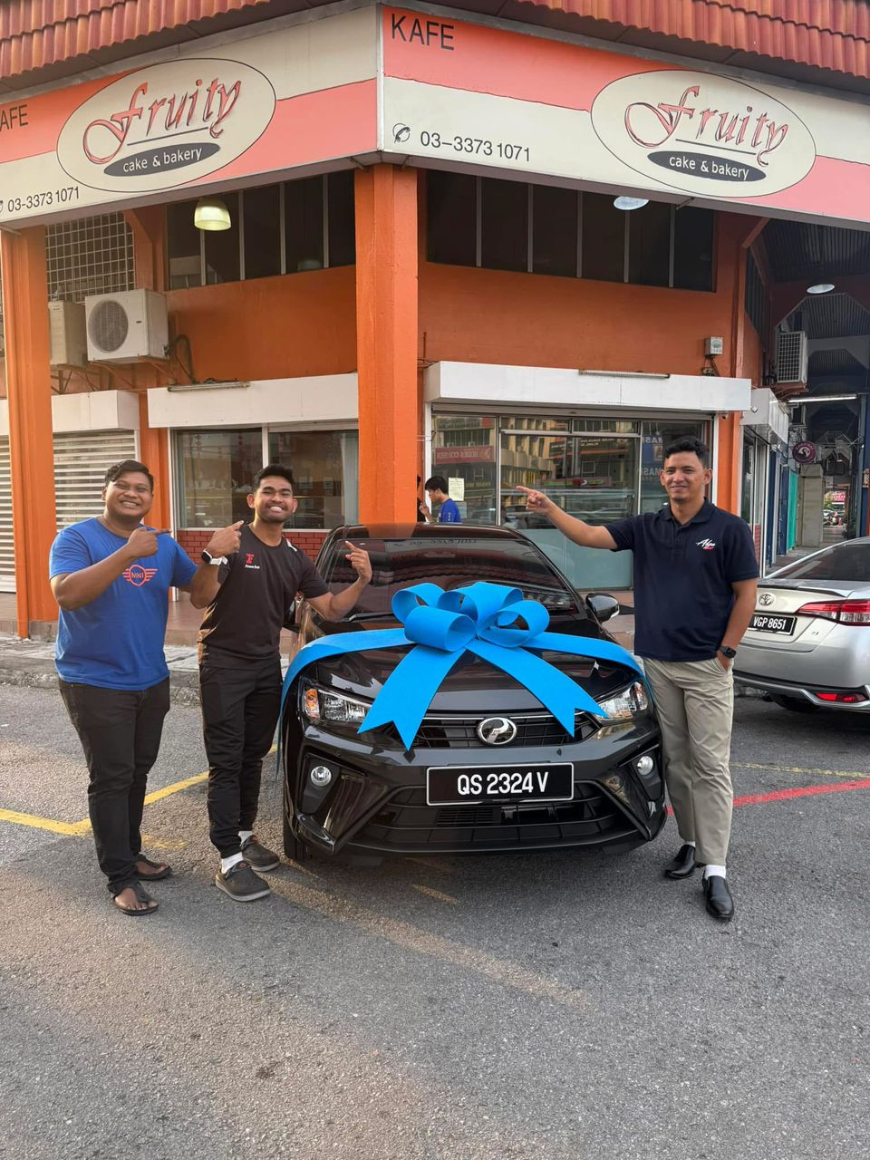 Serahan kereta customer 8